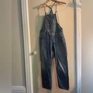 Jean overalls size 6. Dungarees